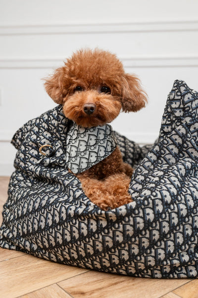 DD  Luxury Dog Car Vintage Seat