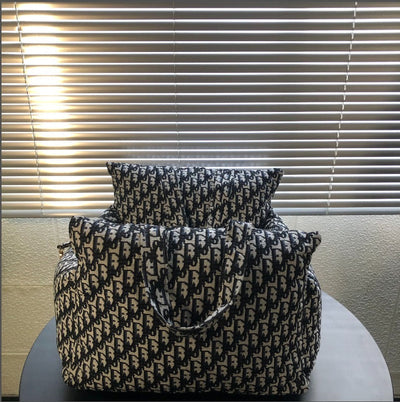 DD  Luxury Dog Car Vintage Seat