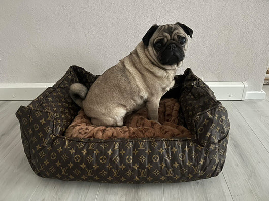 LV Essentials Dog Redux Bed