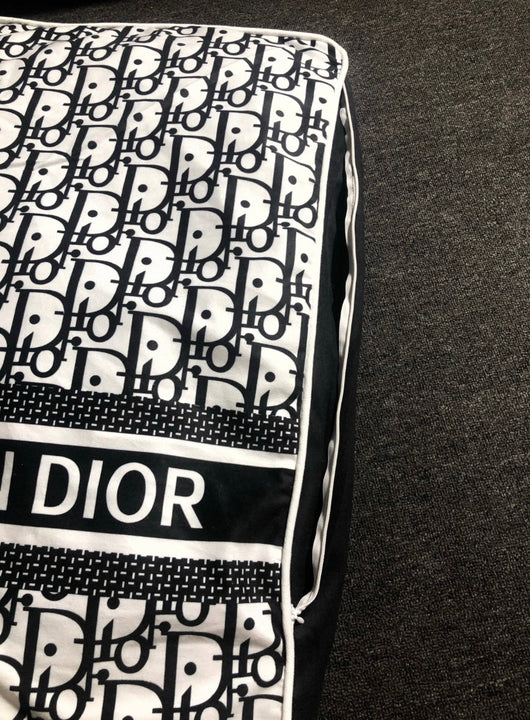 Elite Heritage Bedchamber