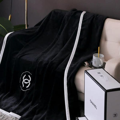 Puppy Comfort Vintage Blanket