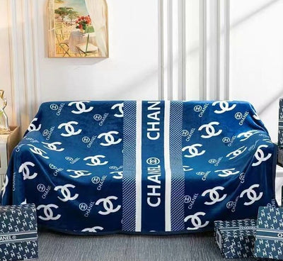 Black Dog Tactile Blanket