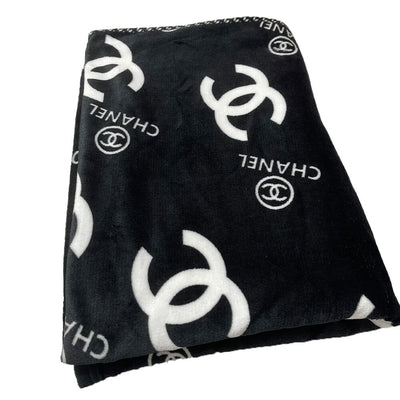 Black Dog Tactile Blanket