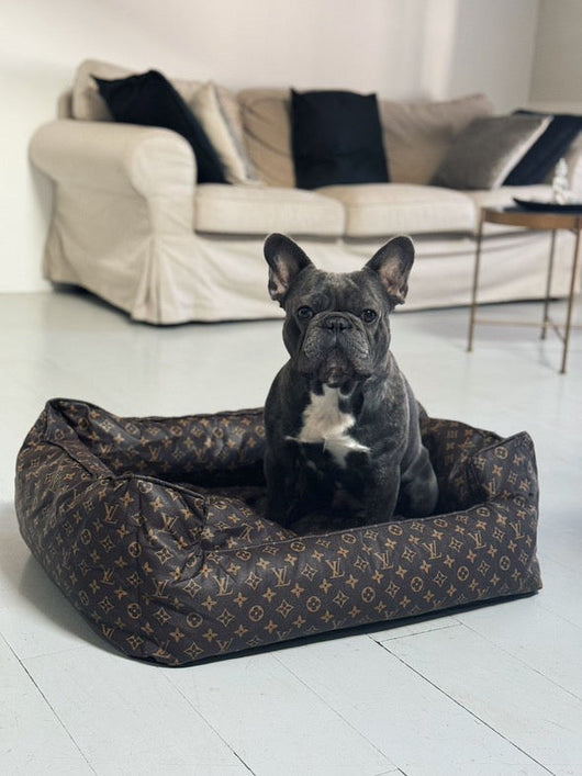 LV Essentials Dog Redux Bed